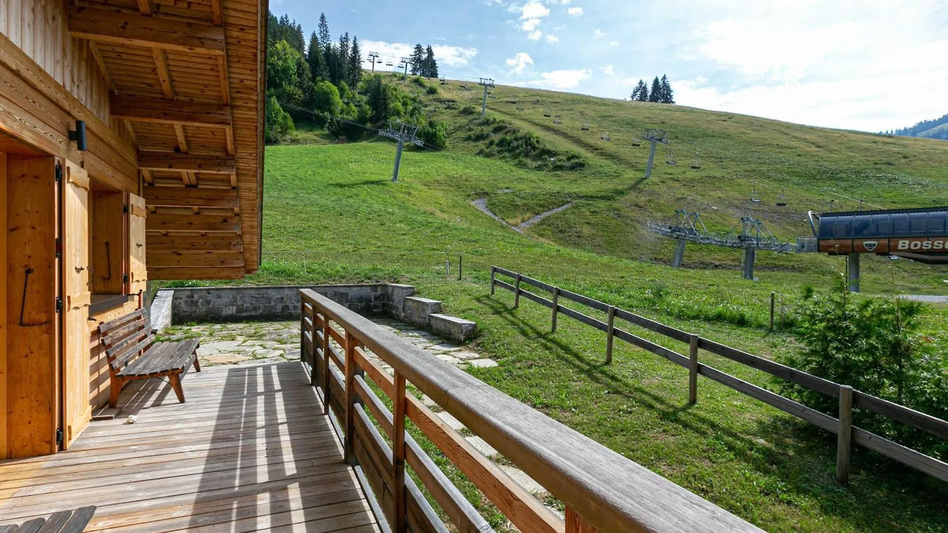 Chalet 4**** La Clusaz: Sur Les Pistes, 10 Pers, Terrasse, Garage, Wifi, Linge Inclus - Fr-1-437-80 0*,  Fransa